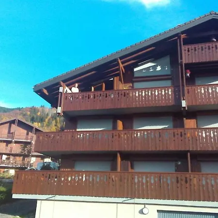 St Gervais, With A View Dble Bedroom Child Bed Pkg Quiet Venue Appartamento Saint-Gervais-les-Bains